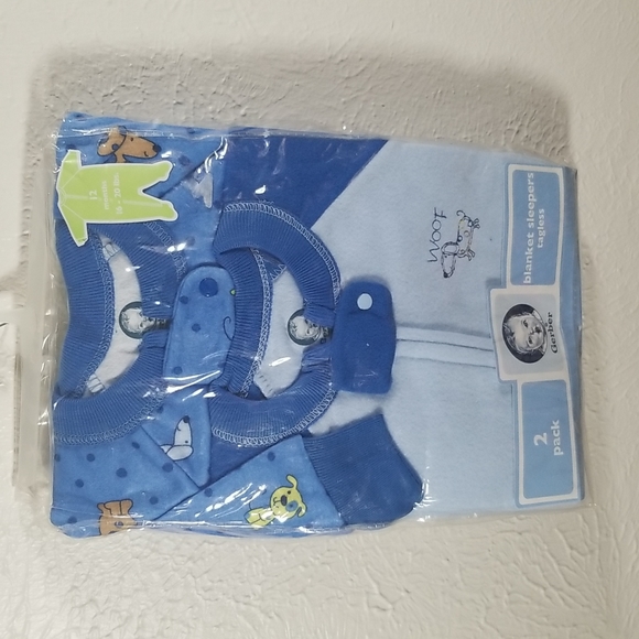 Gerber 2 pack Blanket Sleepers for 12 months BRAND NEW still in original package - Picture 1 of 4